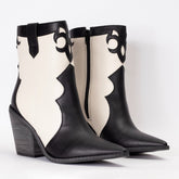 Bota Feminina Western Bico Fino Fachete De Couro